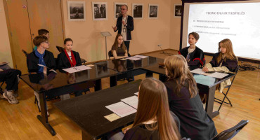 Kauno IX forto muziejus edukacija „Bausti negalima pasigailėti“.jpg