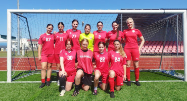 2025-06-23 futbolas merginų.jpg