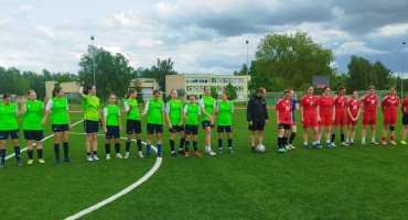 2025-05-28 futbolas merg.3.jpg