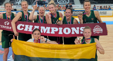 Čempionės.jpg