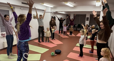 10-25 Joga su Agne.jpg