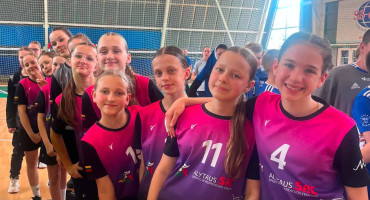 2026-05-24 rankinis merg U13 9.jpg