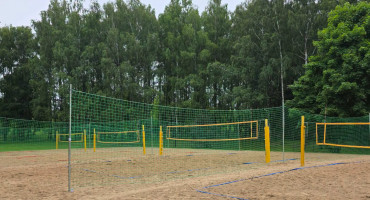 Tinklinio aik6tel4 jaunimo parke.jpg