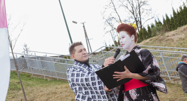 Žaliojoje gatvėje prasidėjo sakurų žydėjimo šventė „Kaip žydėjimas vyšnios“
