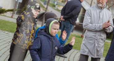 Žaliojoje gatvėje prasidėjo sakurų žydėjimo šventė „Kaip žydėjimas vyšnios“