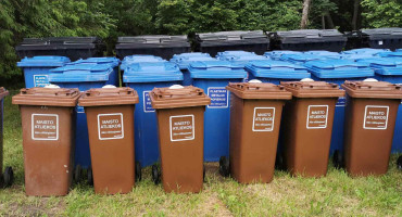 Dainų slėnyje.jpg