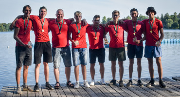 Alytiškių triumfas Lietuvos jaunimo U-21  ir suaugusiųjų kanupolo čempionatuose