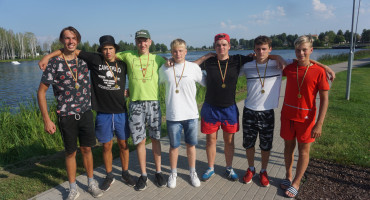 Alytiškių triumfas Lietuvos jaunimo U-21  ir suaugusiųjų kanupolo čempionatuose