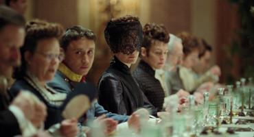 Corsage_2 (c) FILM AG.jpg