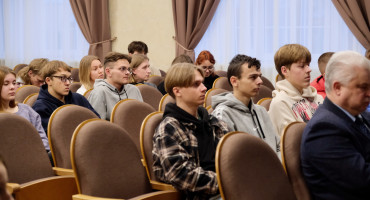 Alytaus ekonomikos ir verslo akademija pradėjo septintą sezoną