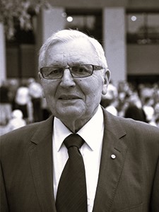 17.Juozas Dauksys_225x300.jpg